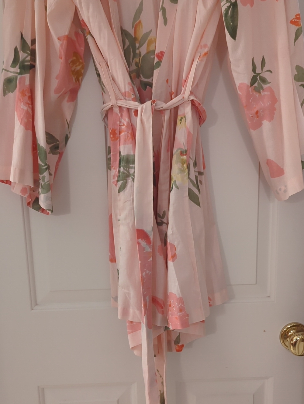 Plum Pretty Sugar Robe - Picture 2 of 3